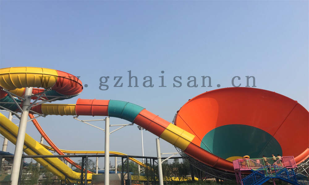 定制水上乐园设备，为您的乐园提供最佳解决方案